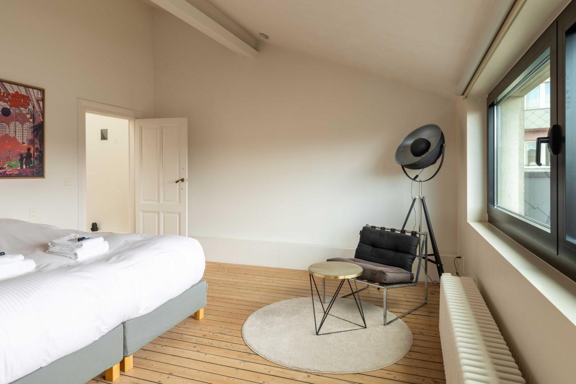 Spacious Belle Epoque House With Free Parking Ostend Exterior photo